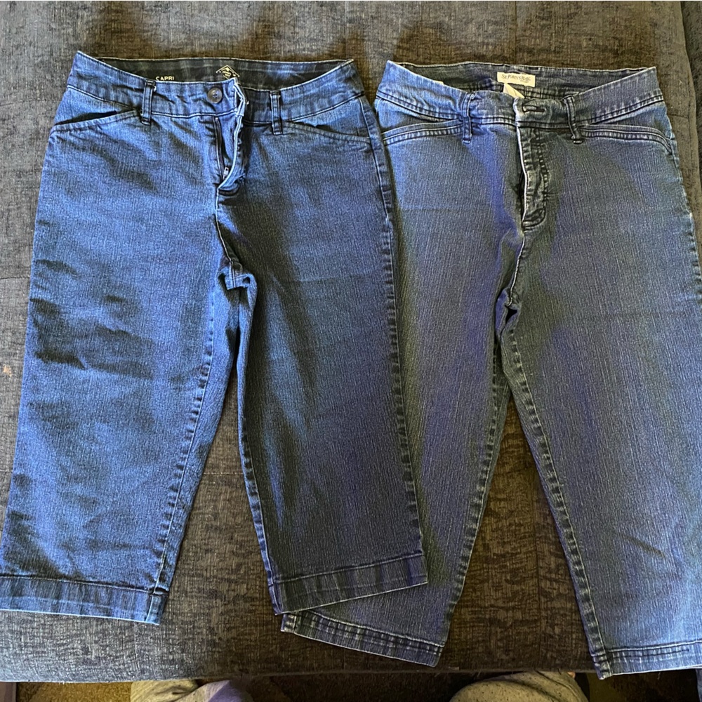 Jean Capris Pair size 6